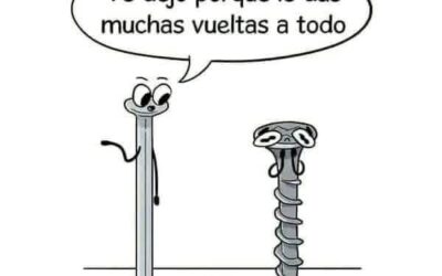 DEMASIADAS VUELTAS, ES ABURRIDO