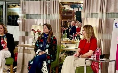 MUJERES QUE DEFIENDEN LA VIDA Y LA MATERNIDAD