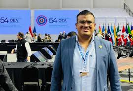 “EL CRISTIANO NO ESTÁ LLAMADO A ESCONDERSE, SINO A TRANSFORMAR LA REALIDAD”