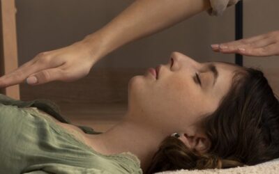 «Creí que sanaba… y terminé poseída»: la confesión que sacude a la Nueva Era