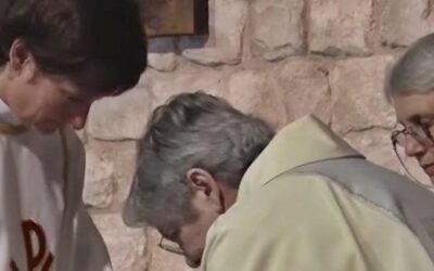 Las razones que hacen imposible la declaración de un diaconado femenino equiparable al masculino