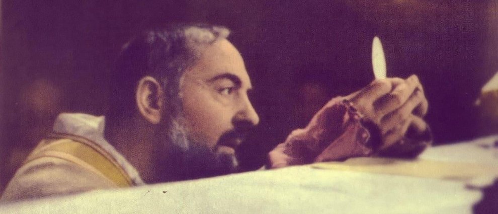 20 consejos del Padre Pío para los que están sufriendo, y su esperanza flaquea