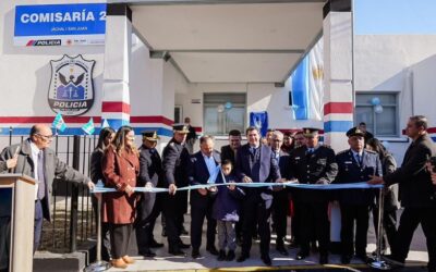 En el aniversario de Jáchal, Orrego inauguró obras clave para la seguridad, el agua potable, la salud y la conectividad