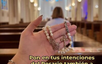Con el Santo Rosario debes abrazar también a tus enemigos