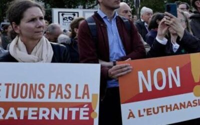 Francia legaliza la eutanasia, como quería Macron: la Iglesia lo considera una «ruptura histórica»