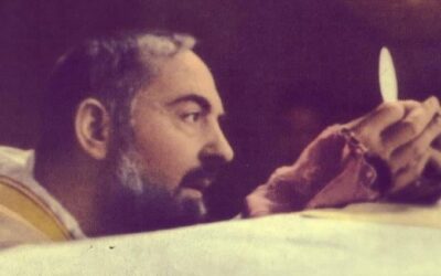 20 consejos del Padre Pío para los que están sufriendo, y su esperanza flaquea