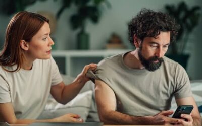 ¿Las redes sociales pueden afectar tu relación de pareja?